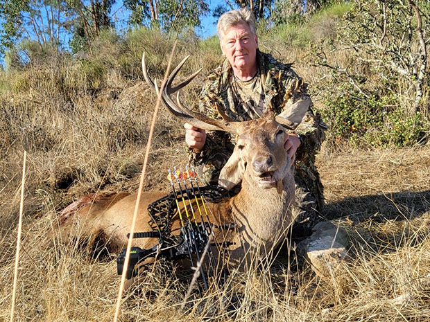 Thierry Loots, Fernando Rosa Dias et un cerf sélectif au Portugal